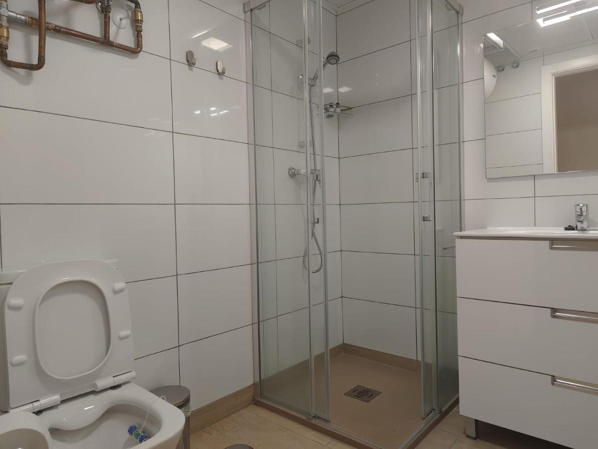 Apartamentos Picasso Alcala de Henares Ngoại thất bức ảnh